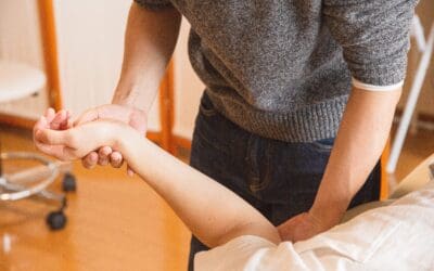 What Is Wrong With My Elbow? 5 Common Causes of Elbow Pain
